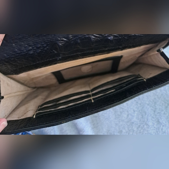 Brahmin Black and Cream Crossbody Bag - Picture 7 of 9